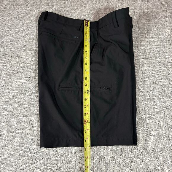 Greg Norman Mens 34Performance Flat Front Travel Golf Shorts Black - Picture 6 of 6